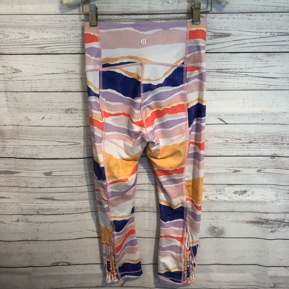 Lululemon True Self Crop Bleacher Stripe Iris - Picture 4 of 5